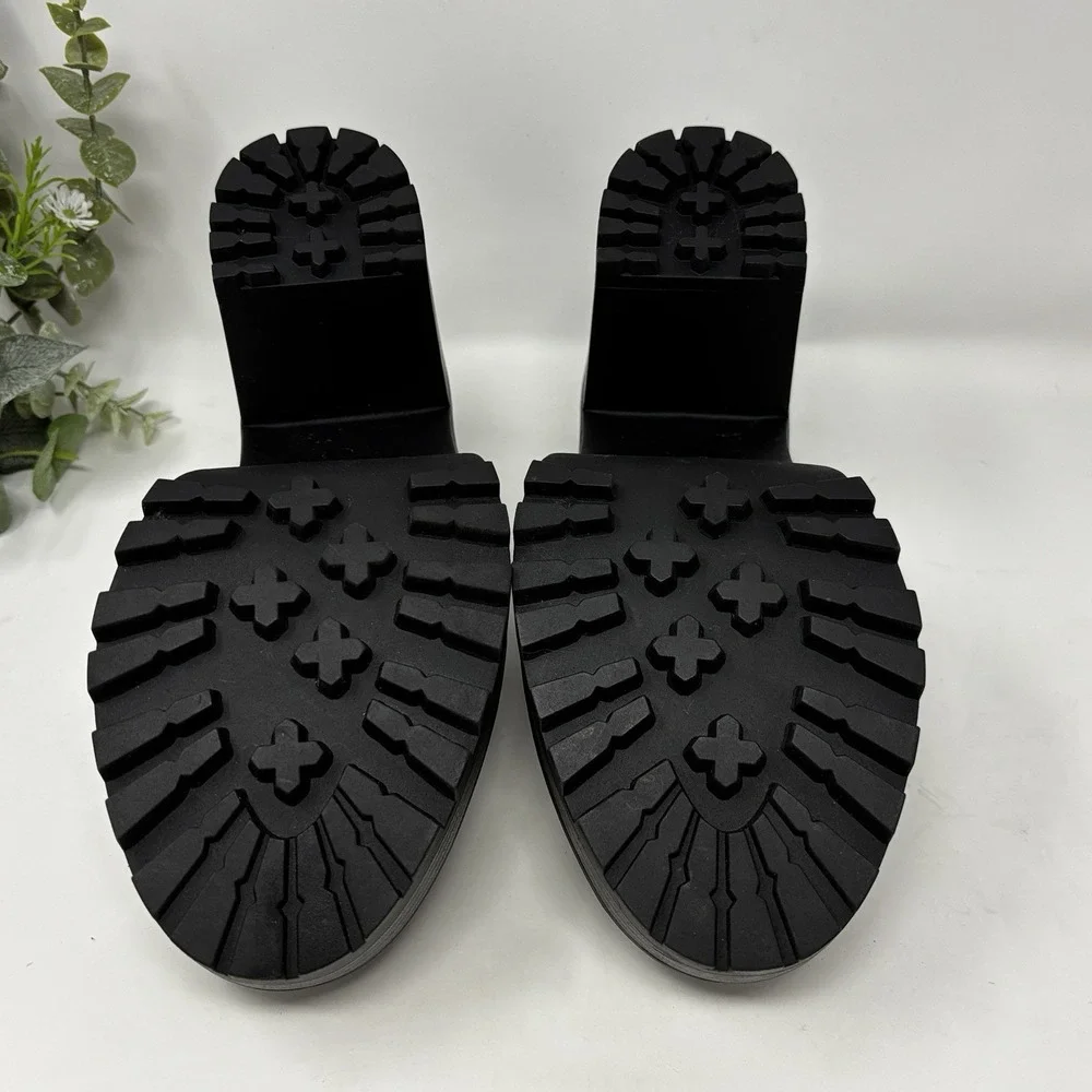 NWT Torrid Platform Grommet Loafers Black Chunky Lug Heel Women's 9 Y2K